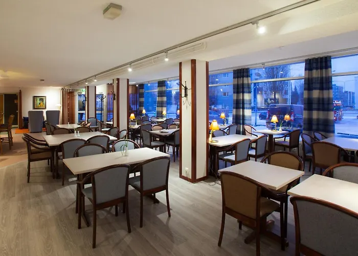 Tampere hotels near Vapriikin Museokeskus