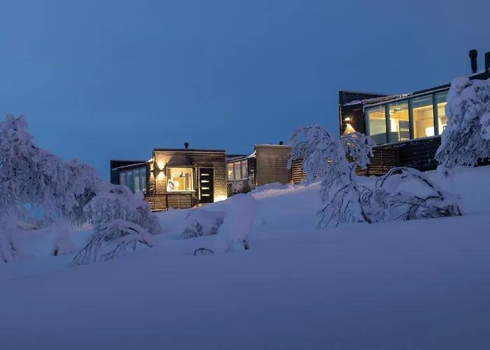 Saariselka hotels near Kummituskamppa