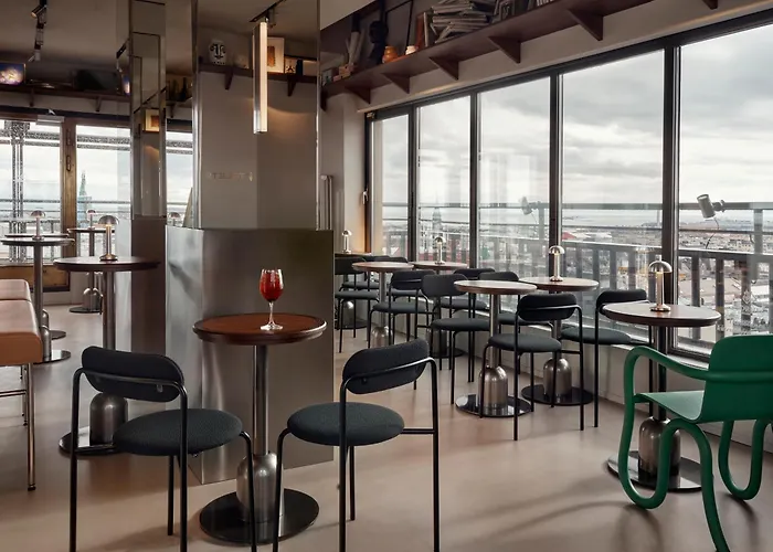 Helsinki hotels near Finnish Museum of Natural History