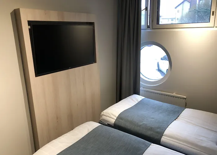 Pilot Airport Hotel Vantaa With Golf Course