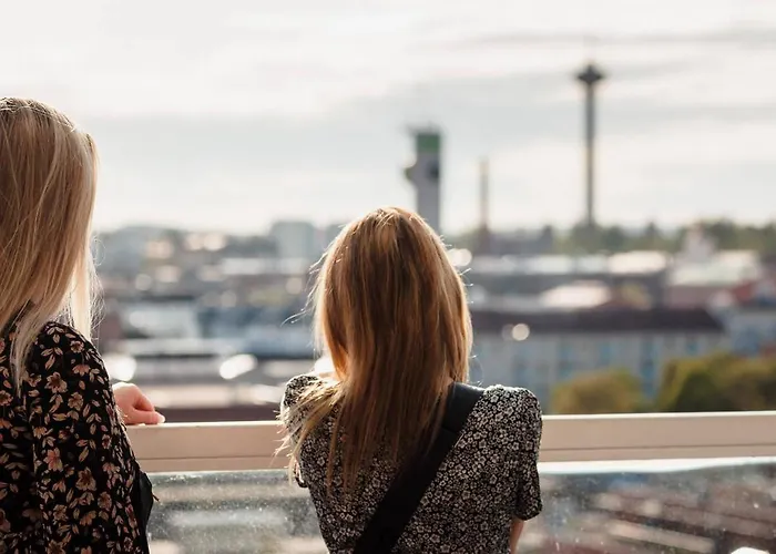 Tampere hotels near Duck Park